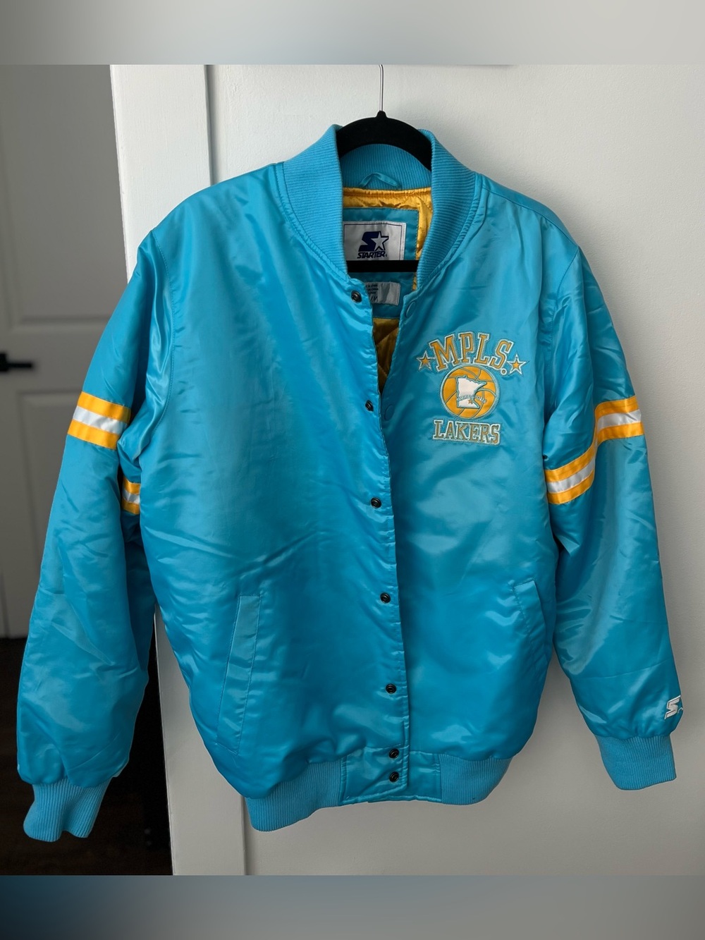 STARTER Teal Jacket with Yellow Trim MPLS Lakers Embroidered Chest